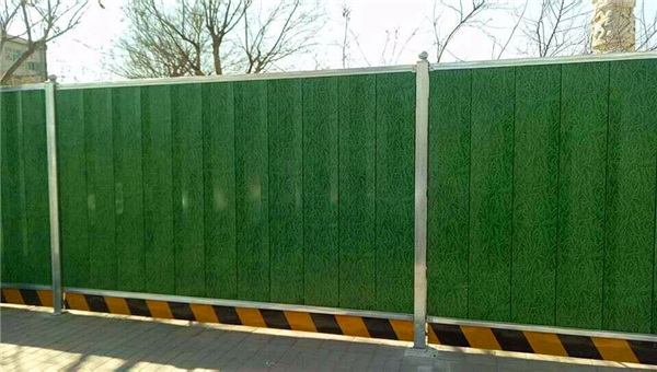 道路圍擋的安裝使用解決了哪些問題及防銹小常識(shí)